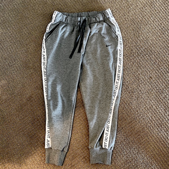 Nike sweatpants! - Picture 1 of 4